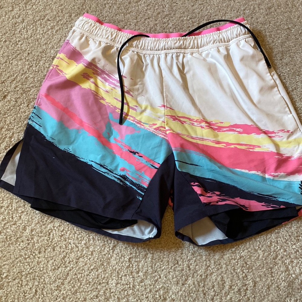 Chubbies Activewear swim shorts size small